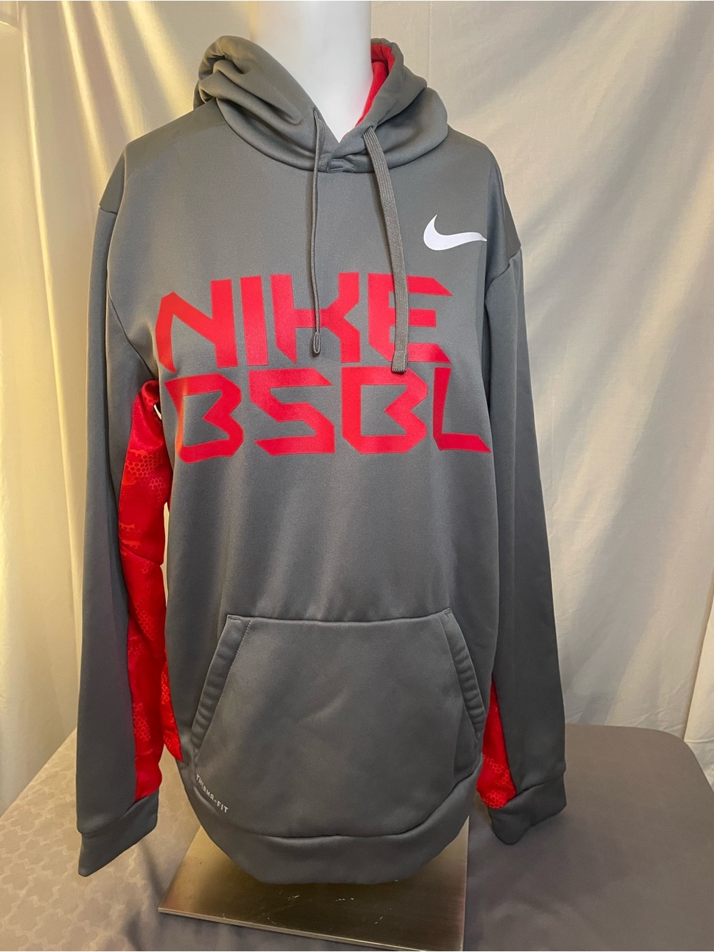 Nike Baseball Therma-Fit Gray & Red Pullover Hoodie with Bold BSB L Graphic